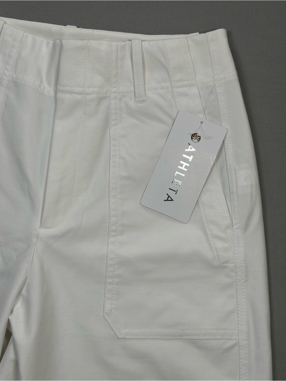 NWT Athleta Skyline High Rise Barrel Leg Pant, Bright White - Womens 6 - Picture 7 of 16